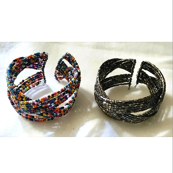 NEW Lot of 2 Women Fashion Bangle Bracelets. Knot Design. Seed Beads. - Picture 3 of 12